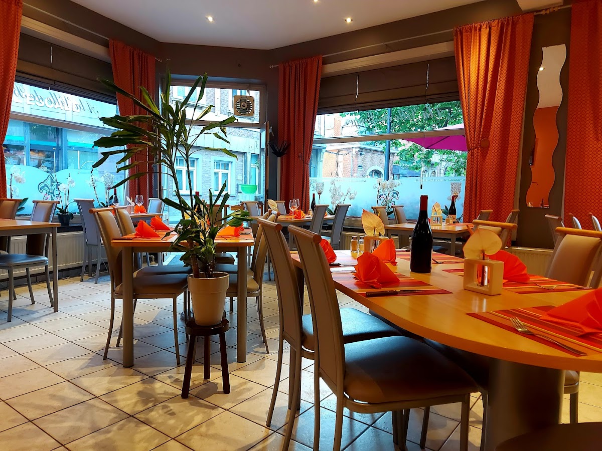 A La Ville De Bruges